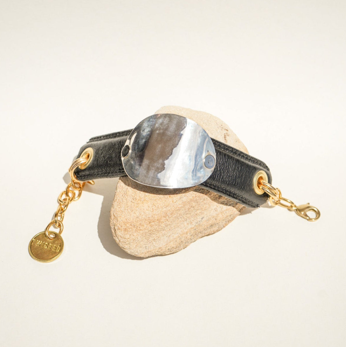 Leather moxie bracelet - Twisted Silver