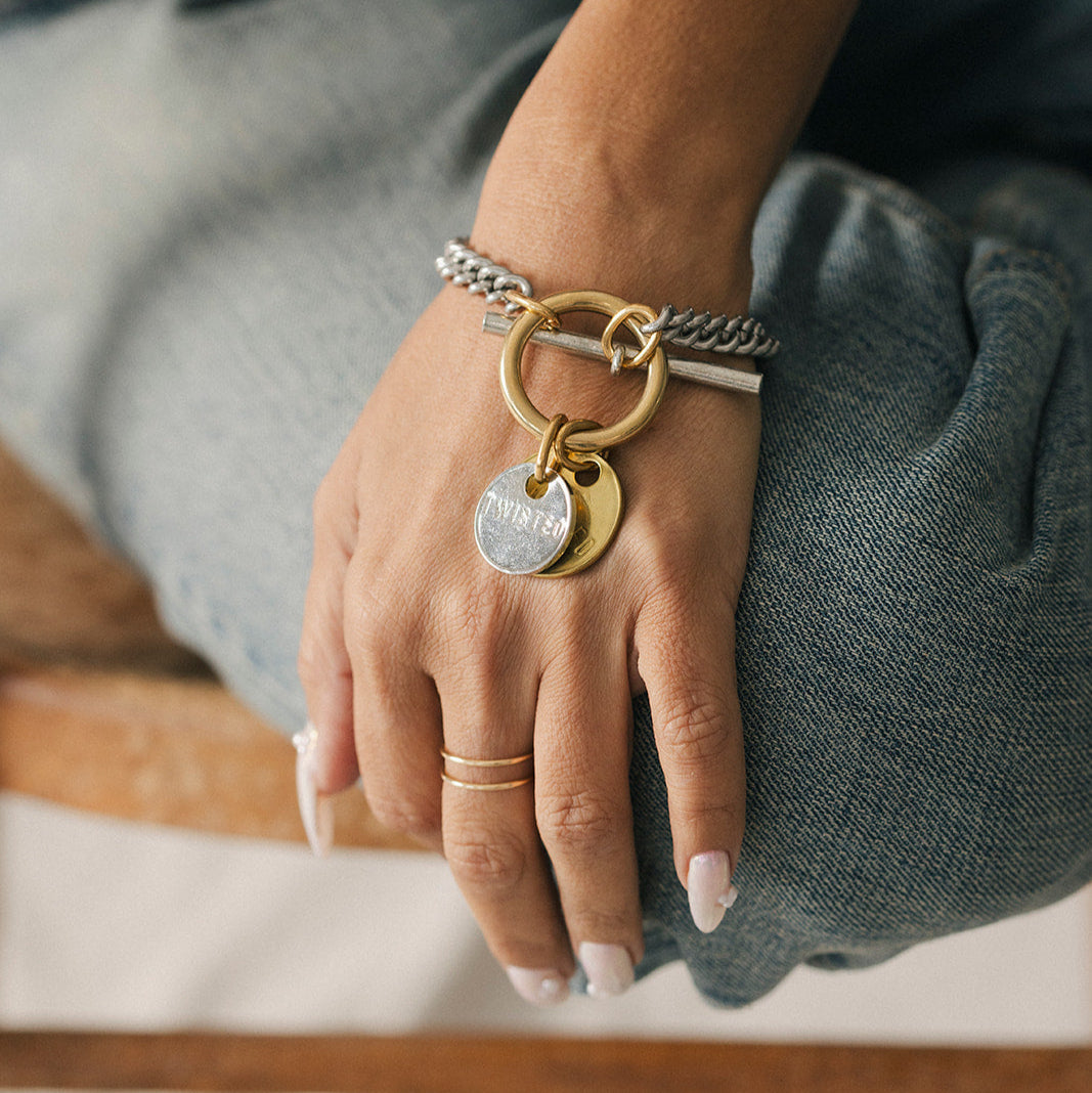 Capture bracelet - Twisted Silver