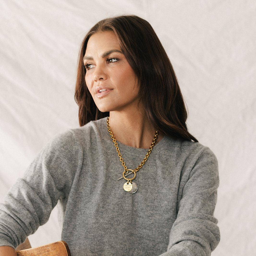 Capture necklace - Twisted Silver