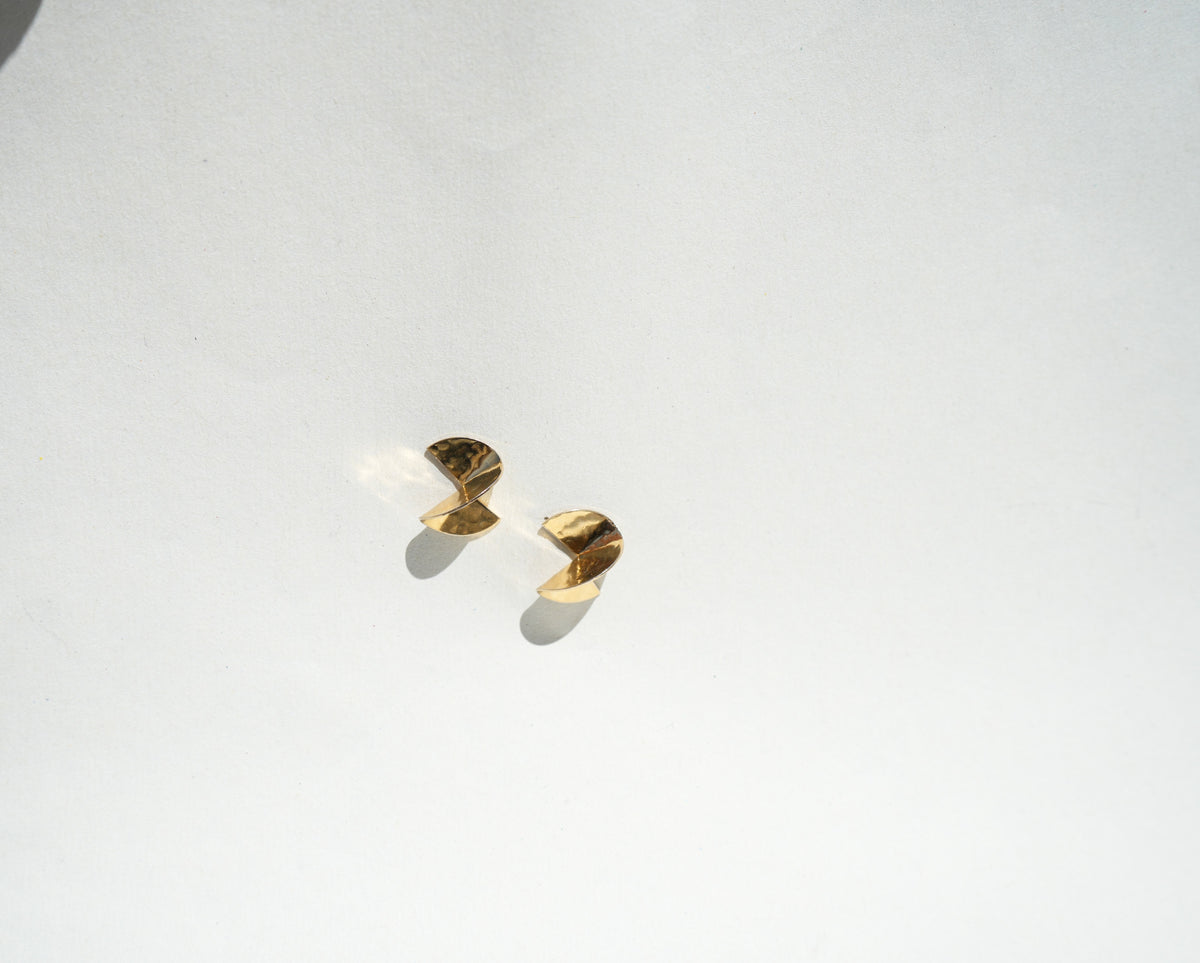 Pinwheel Studs - Twisted Silver