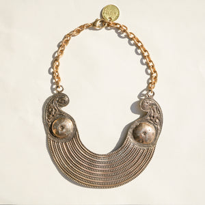 Aegis necklace - Twisted Silver