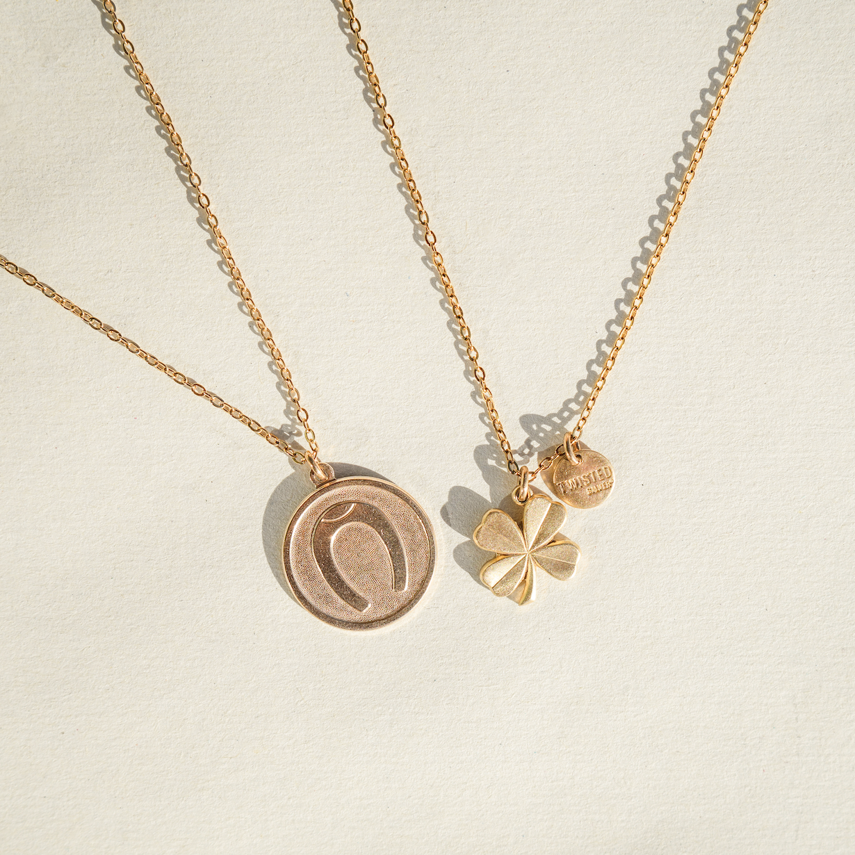 Twisted girls club™